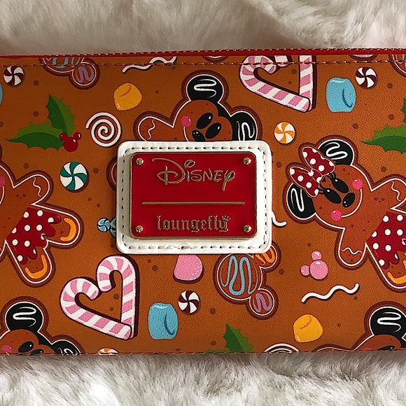 Disney Loungefly Mickey and Minnie Gingerbread Wallet - Picture 4 of 5